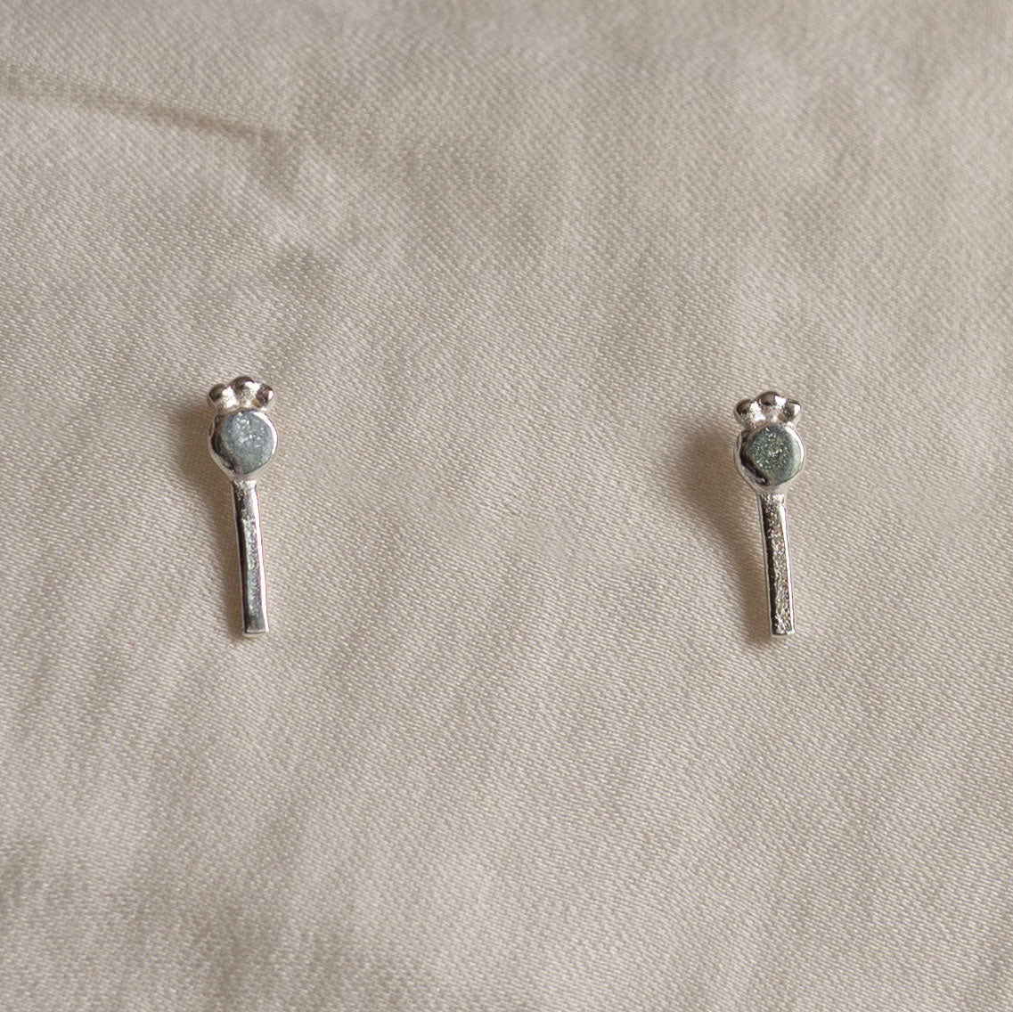 Silver poppy seedhead earrings