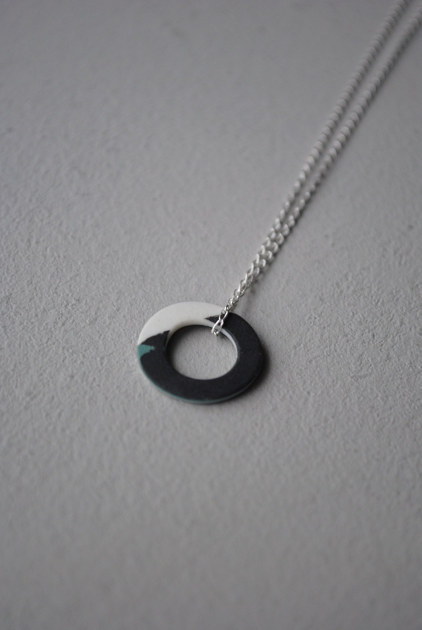 Black and green minimal necklace