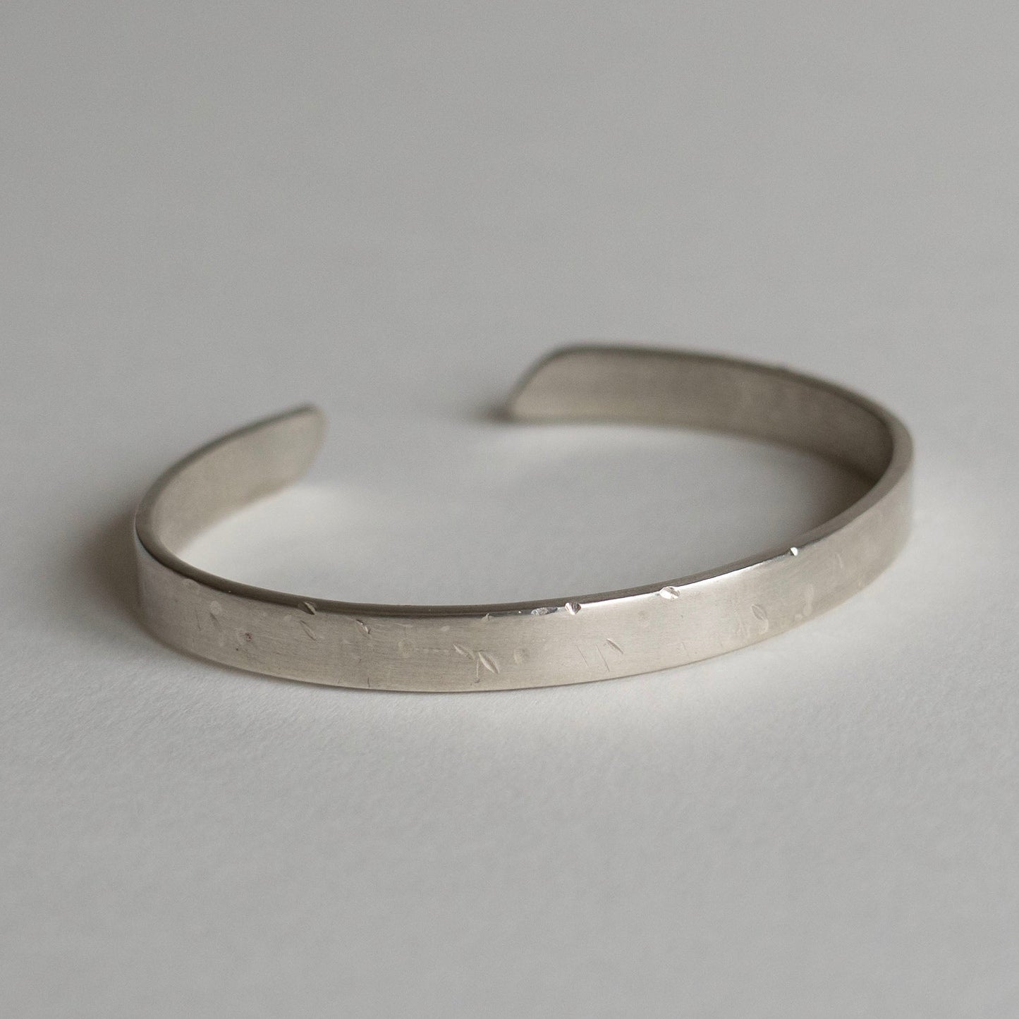 Textured cuff