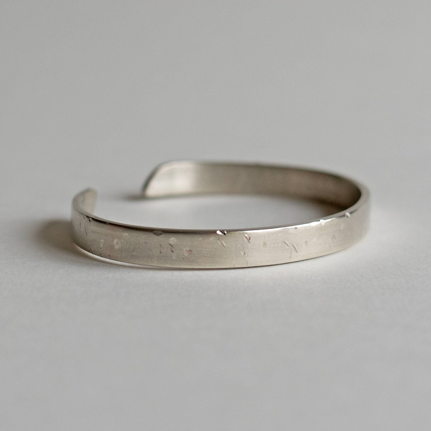 Textured cuff