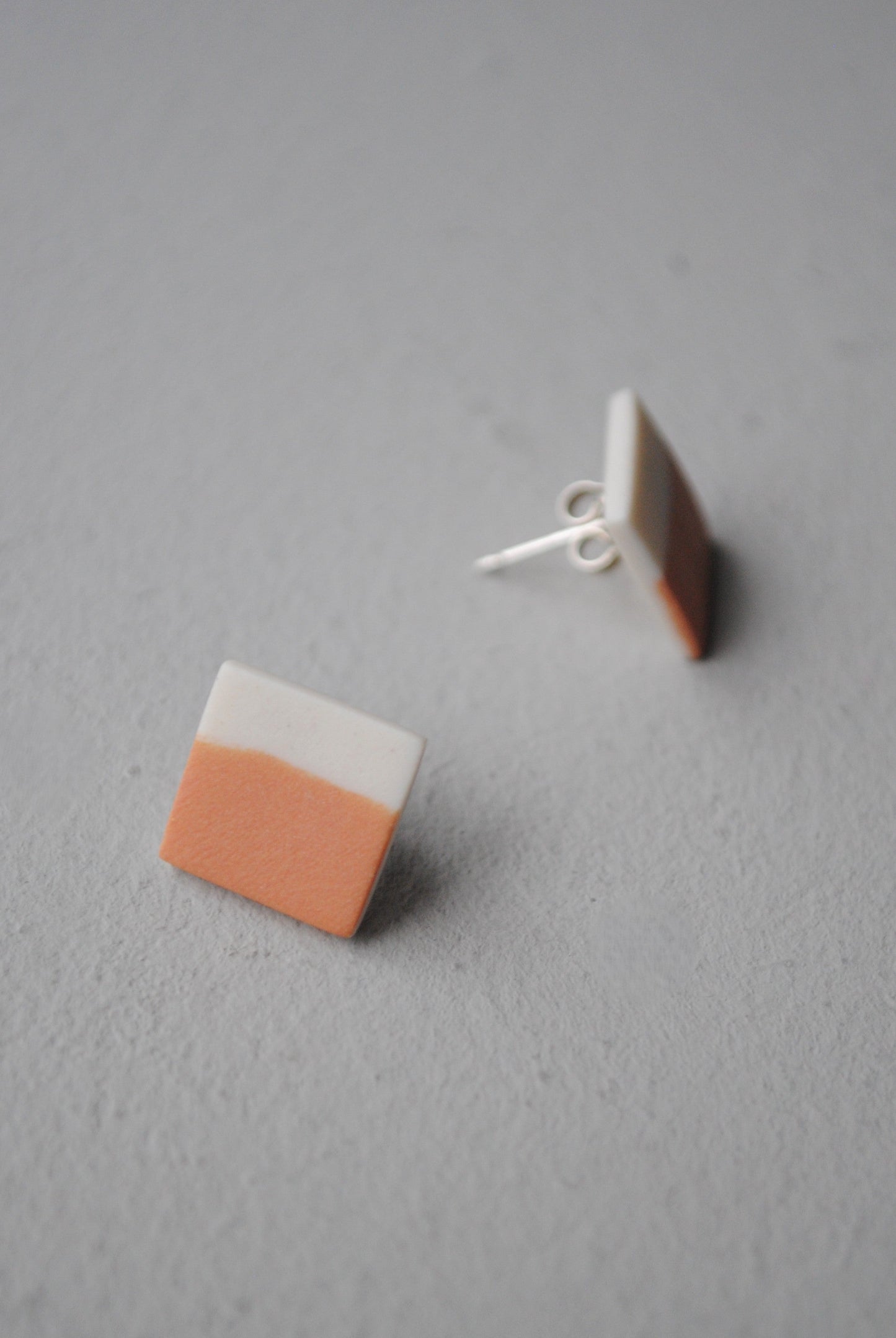 Peach and white square stud earrings