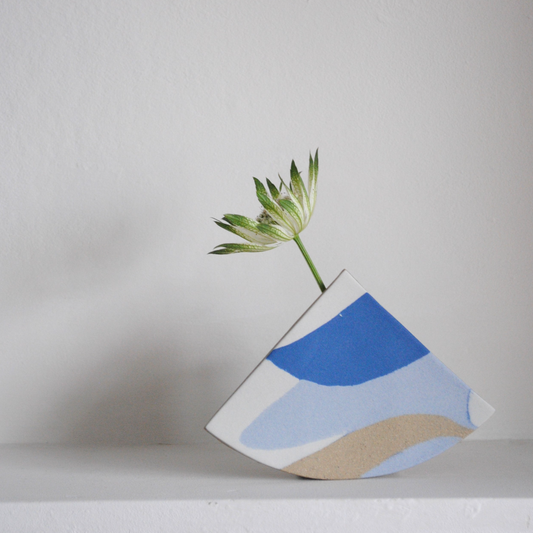 Summit vase