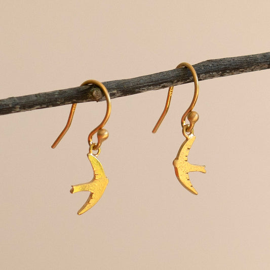 Gold swift drop earrings