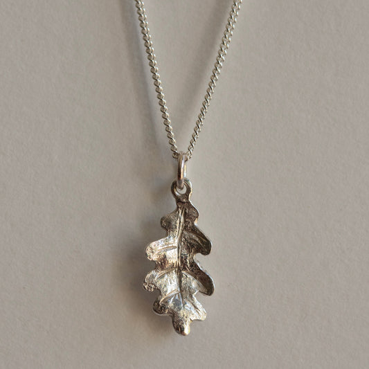Silver oak leaf necklace - small